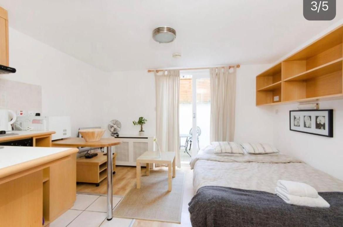 Flat In Centre Apartment